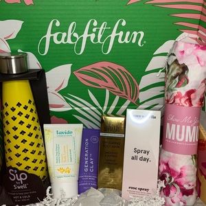 Fab Fit Fun Summer 2019 Bundle - OVER $200 VALUE!!